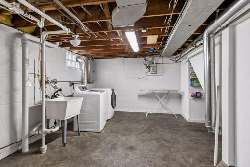 2227 Roosevelt Street Northeast - Spacecrafting - 0033.jpg