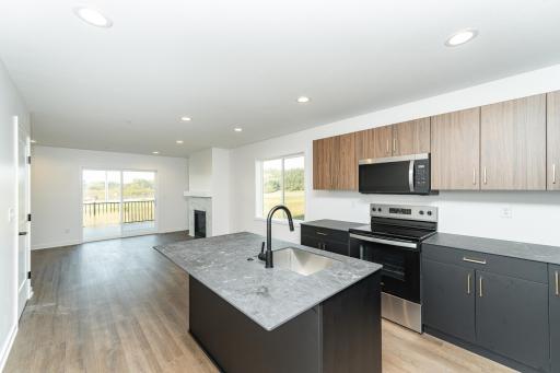 1113 Century Village Lane NE, Rochester, MN 55906