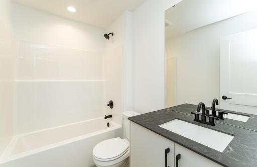 1105 Century Village Lane NE, Rochester, MN 55906