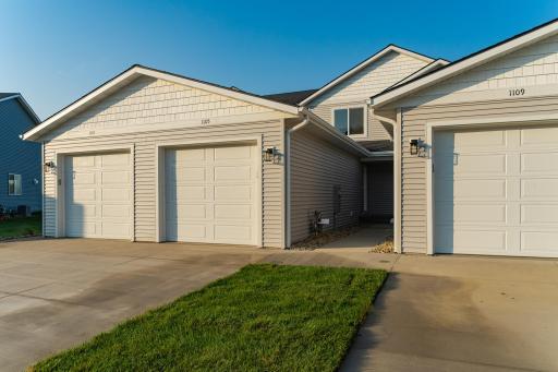 1105 Century Village Lane NE, Rochester, MN 55906