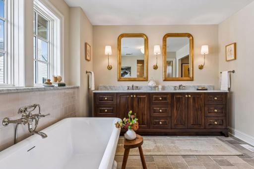 5224 Oaklawn Avenue - Spacecrafting - 0047.jpg