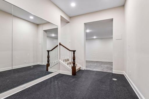 5224 Oaklawn Avenue - Spacecrafting - 0071.jpg