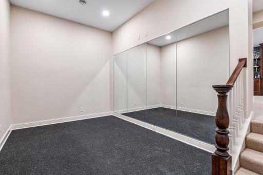 5224 Oaklawn Avenue - Spacecrafting - 0070.jpg