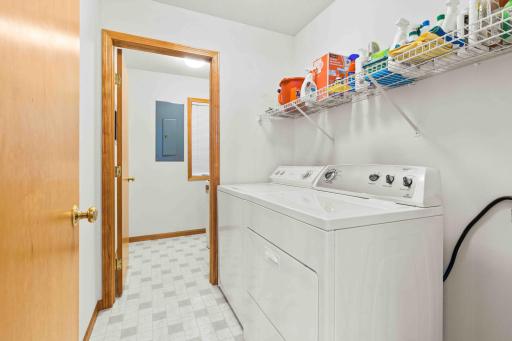 51292 Pelican Point Dr-48.jpg