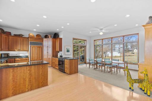 51292 Pelican Point Dr-38.jpg