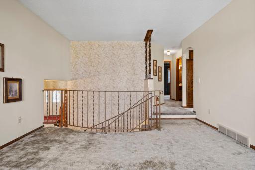 7708 82nd Avenue N, Minneapolis, MN 55445