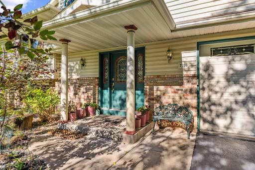 7708 82nd Avenue N, Minneapolis, MN 55445
