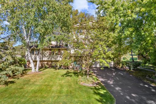7708 82nd Avenue N, Minneapolis, MN 55445
