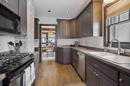 3011 W 47th Street, Minneapolis, MN 55410