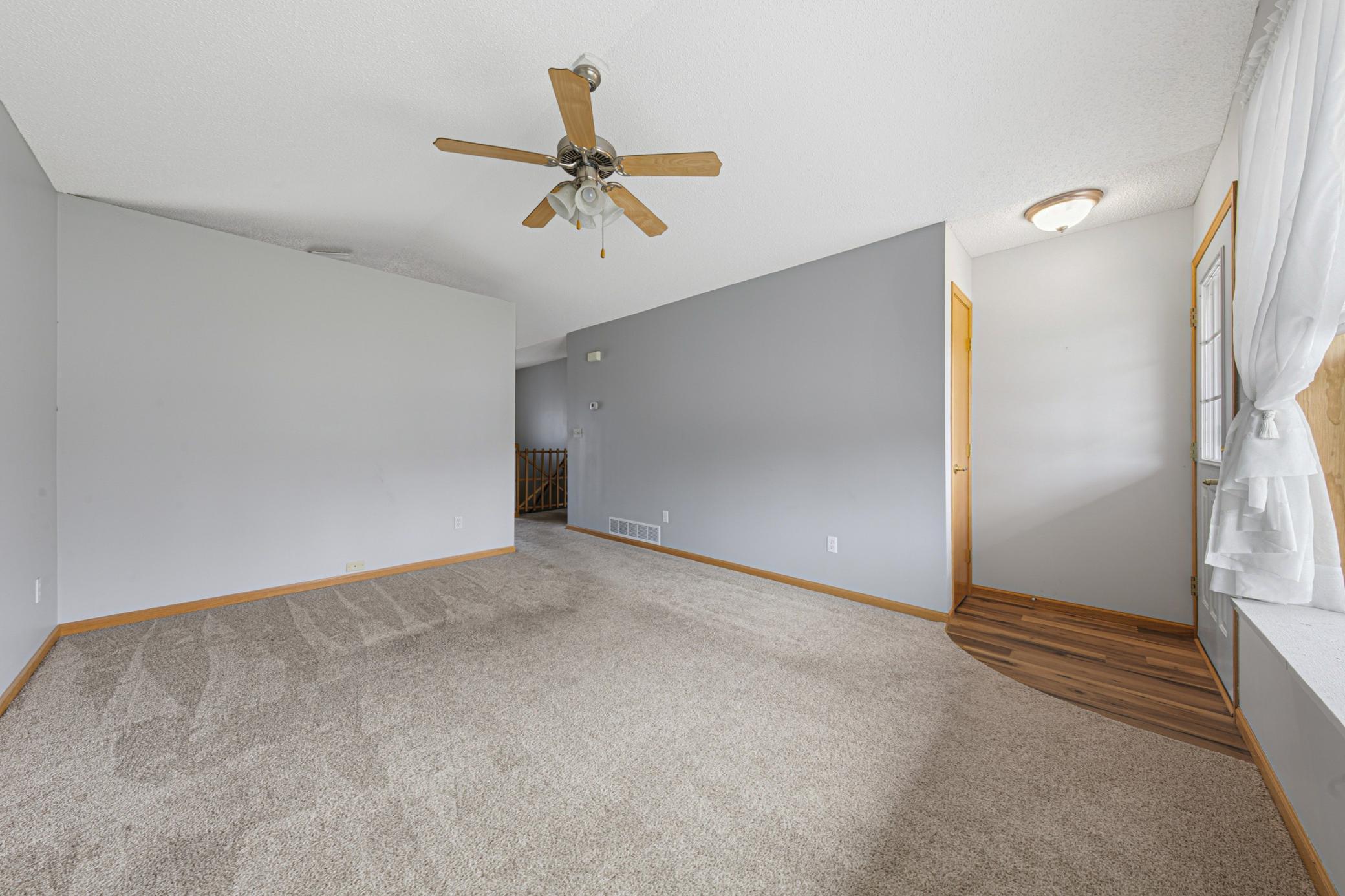 Living room towards the kitchen