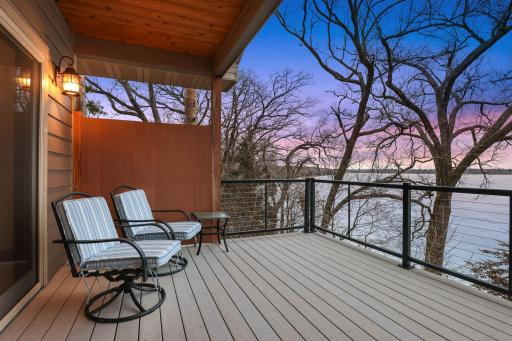 Gorgeous lake views!