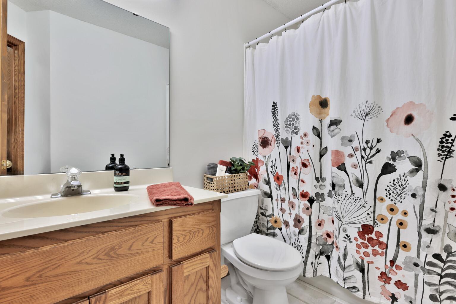 Lafayette main floor bath.jpg