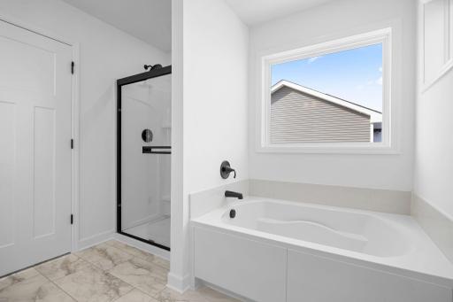 14304 Arborvitae Circle, Rosemount, MN 55068