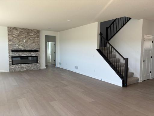 14304 Arborvitae Circle, Rosemount, MN 55068