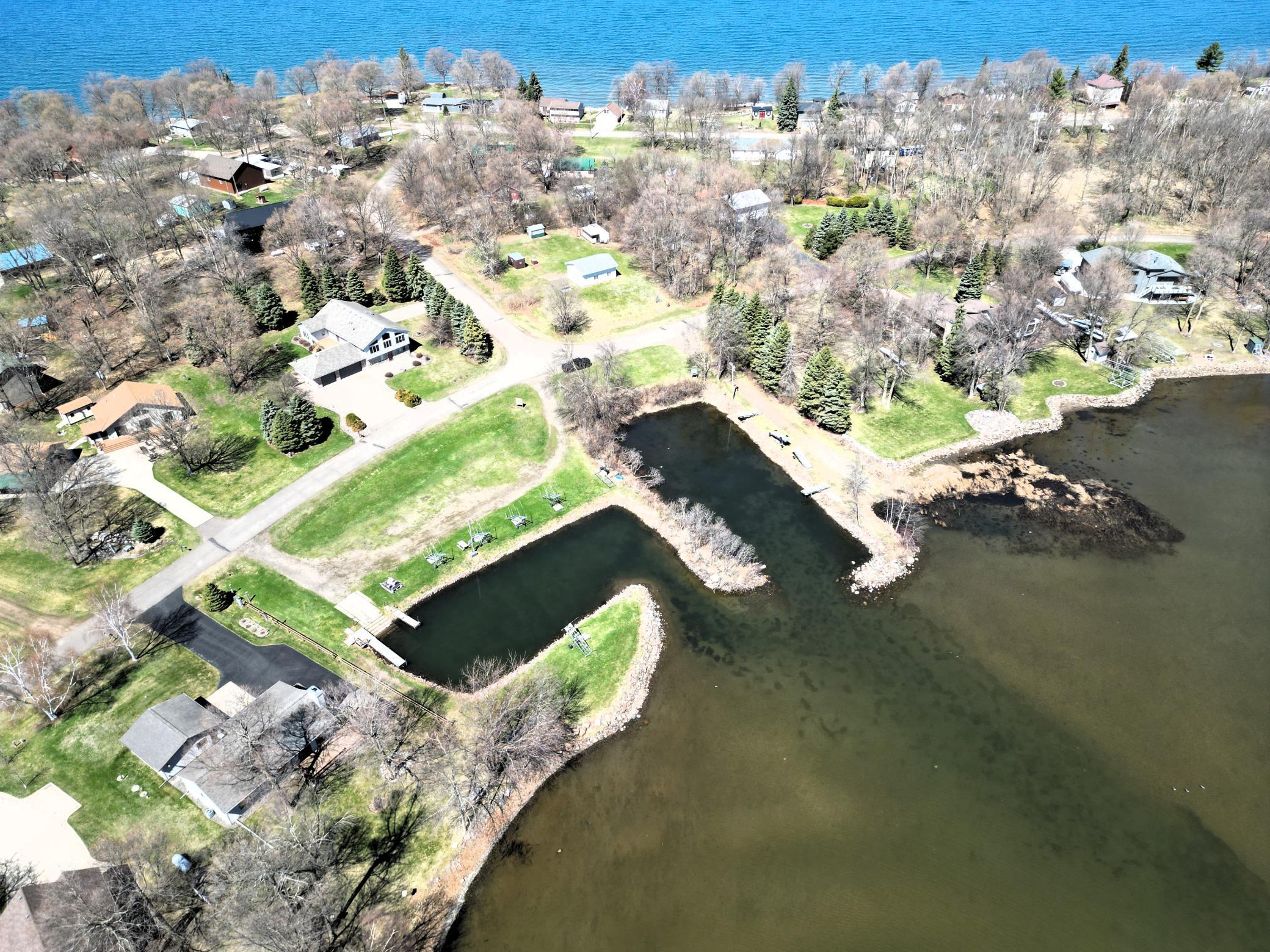 46302 Port Royal Road, Isle, MN 56342