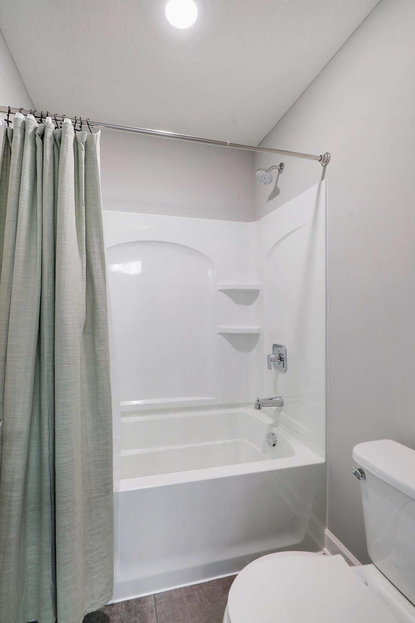 Lower level full bath