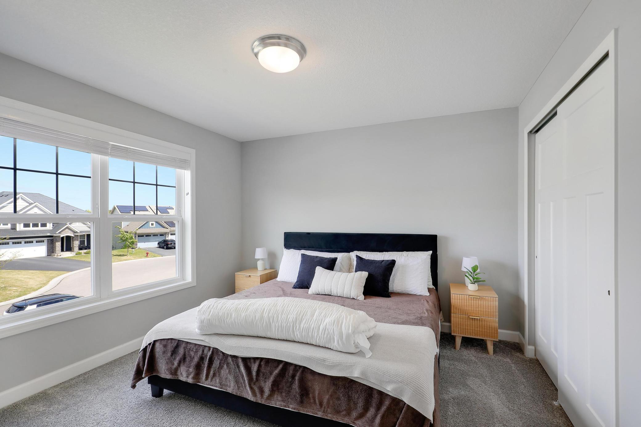 Upper bedroom #4