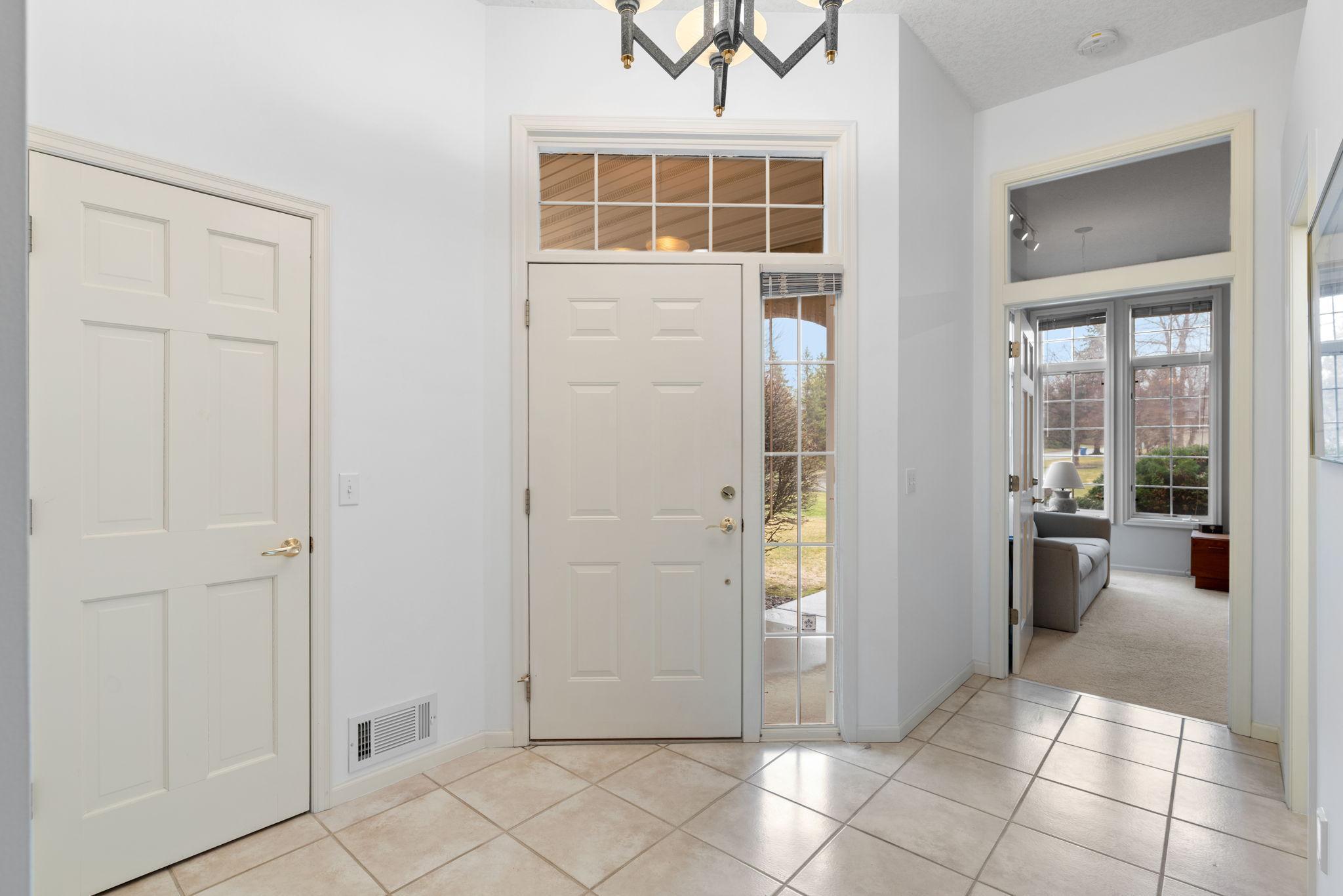 22-web-or-mls-12525 42nd Ave N-22.jpg