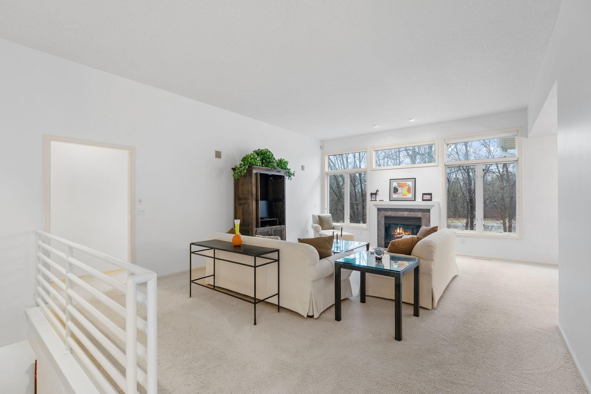 26-web-or-mls-12525 42nd Ave N-26.jpg