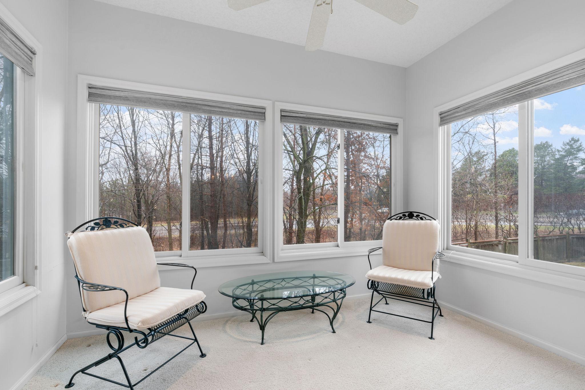 35-web-or-mls-12525 42nd Ave N-35.jpg