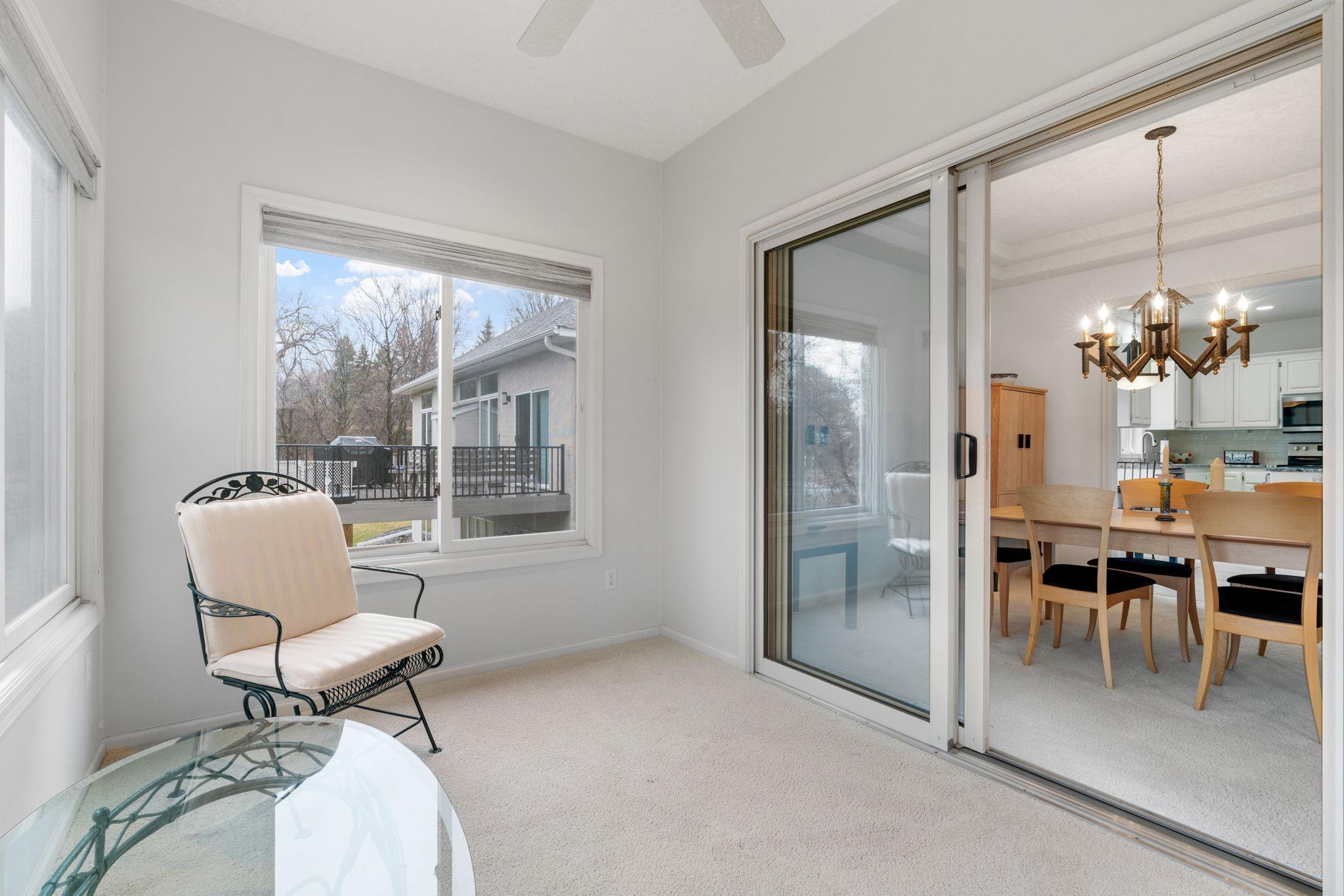 37-web-or-mls-12525 42nd Ave N-37.jpg