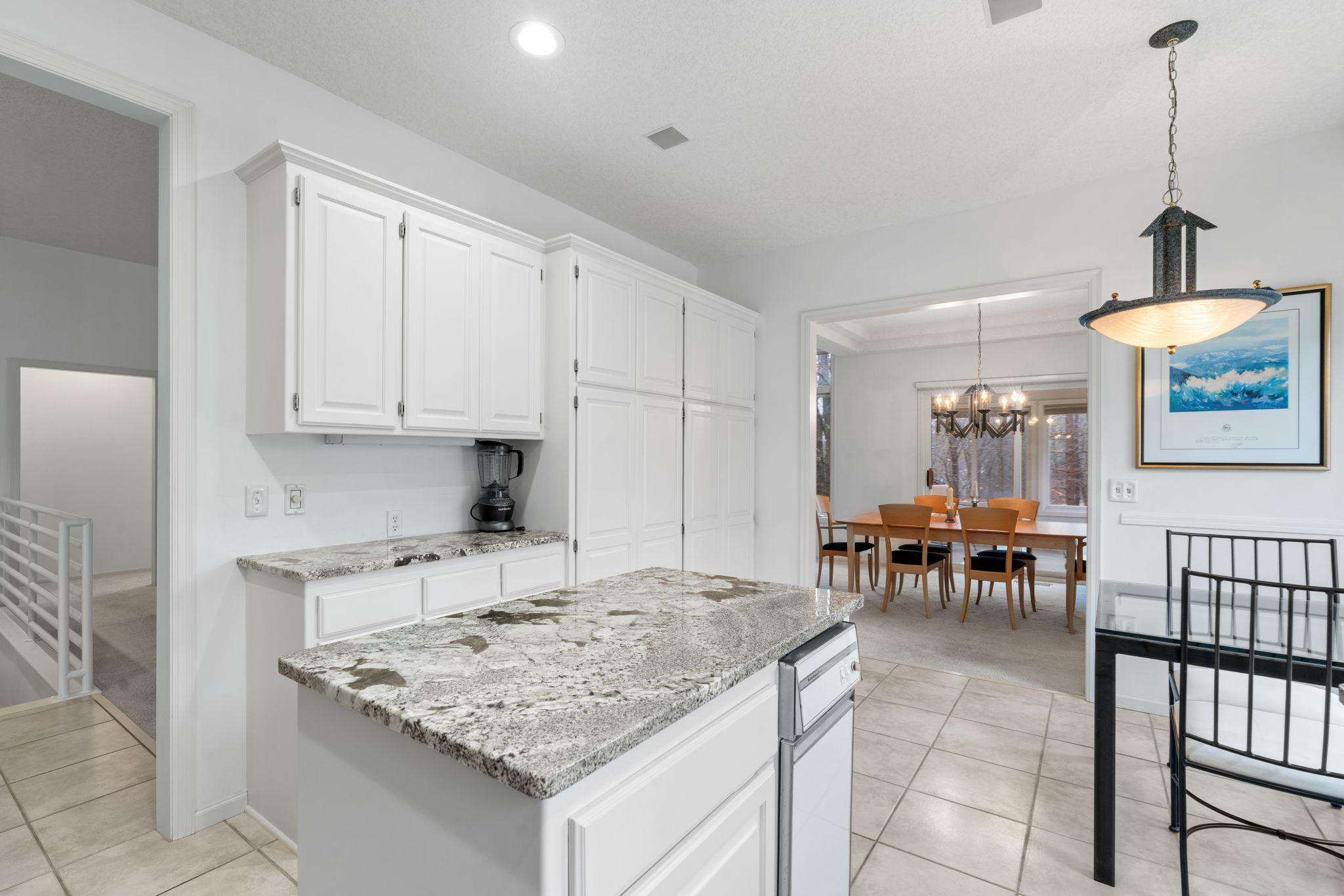 44-web-or-mls-12525 42nd Ave N-44.jpg