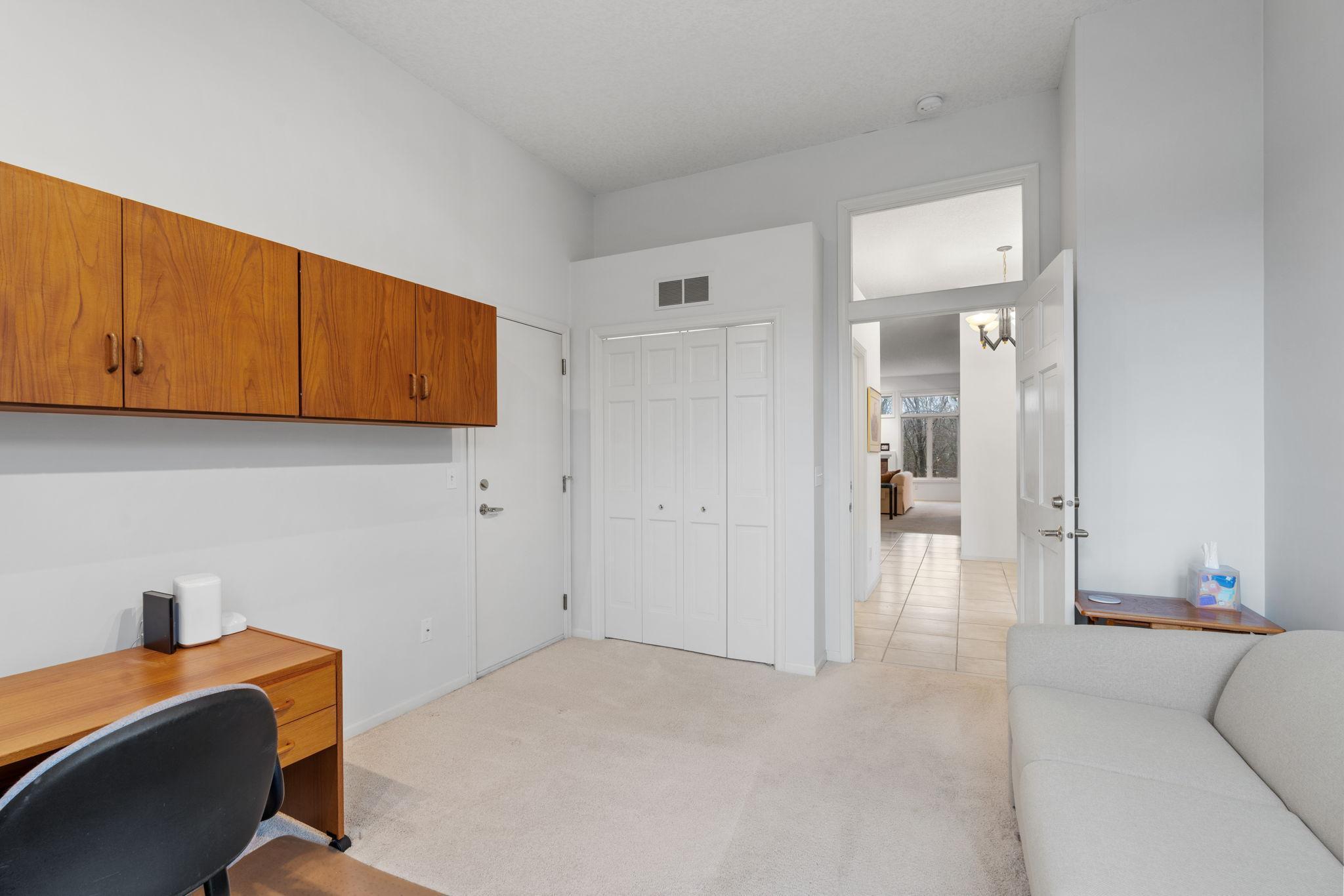 50-web-or-mls-12525 42nd Ave N-50.jpg