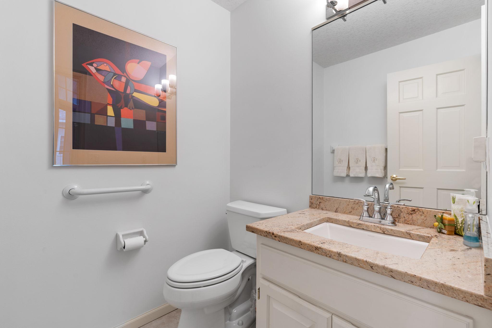 51-web-or-mls-12525 42nd Ave N-51.jpg