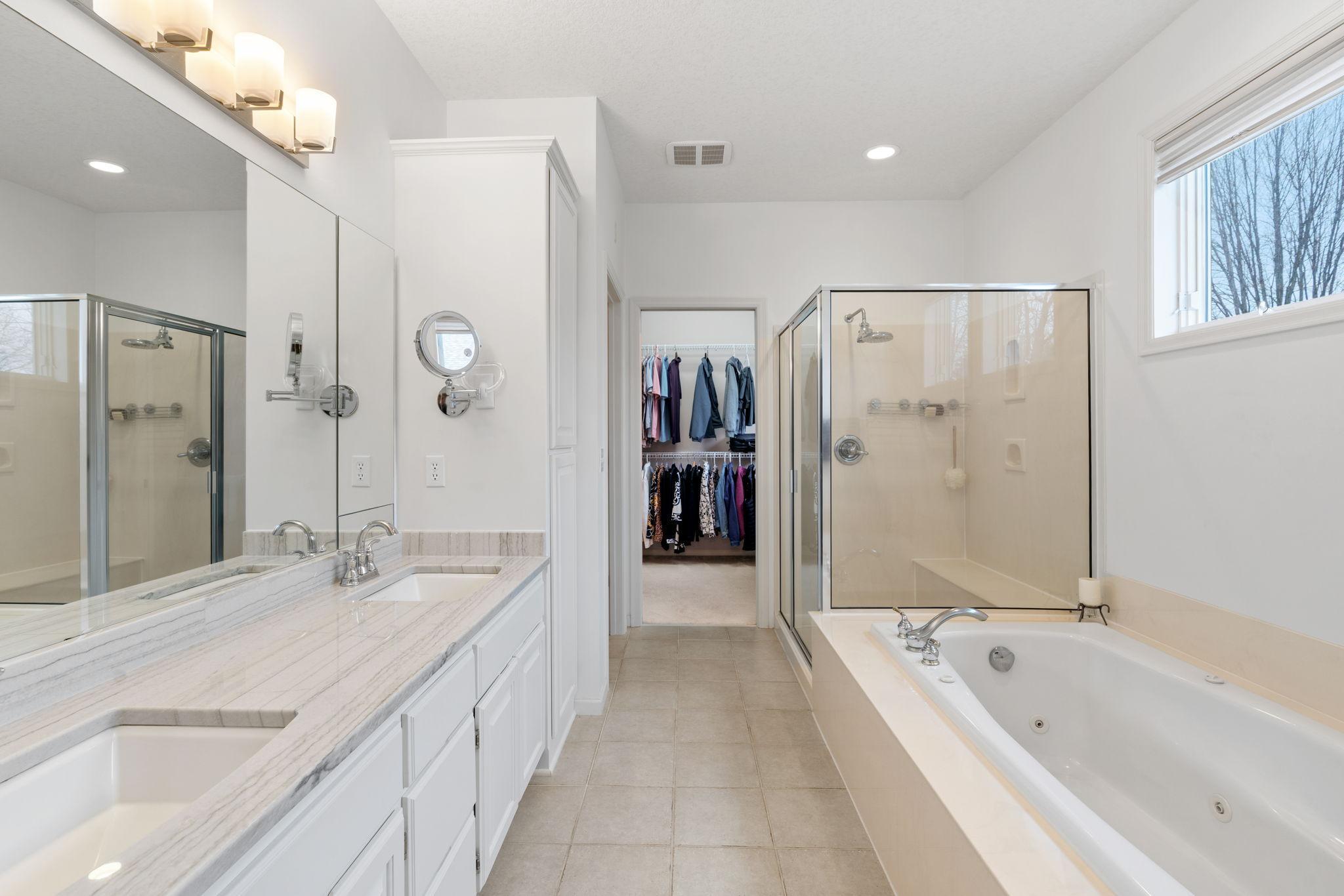 56-web-or-mls-12525 42nd Ave N-56.jpg