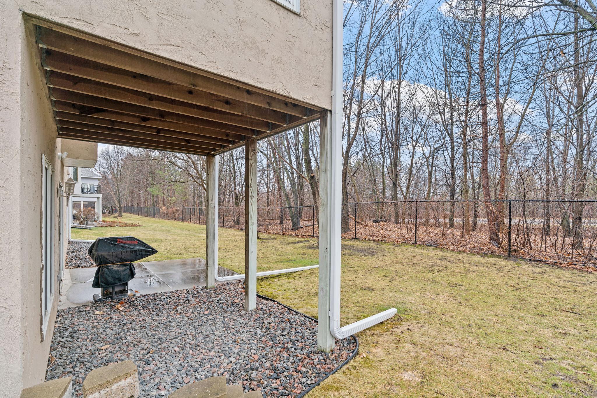 6-web-or-mls-12525 42nd Ave N-6.jpg