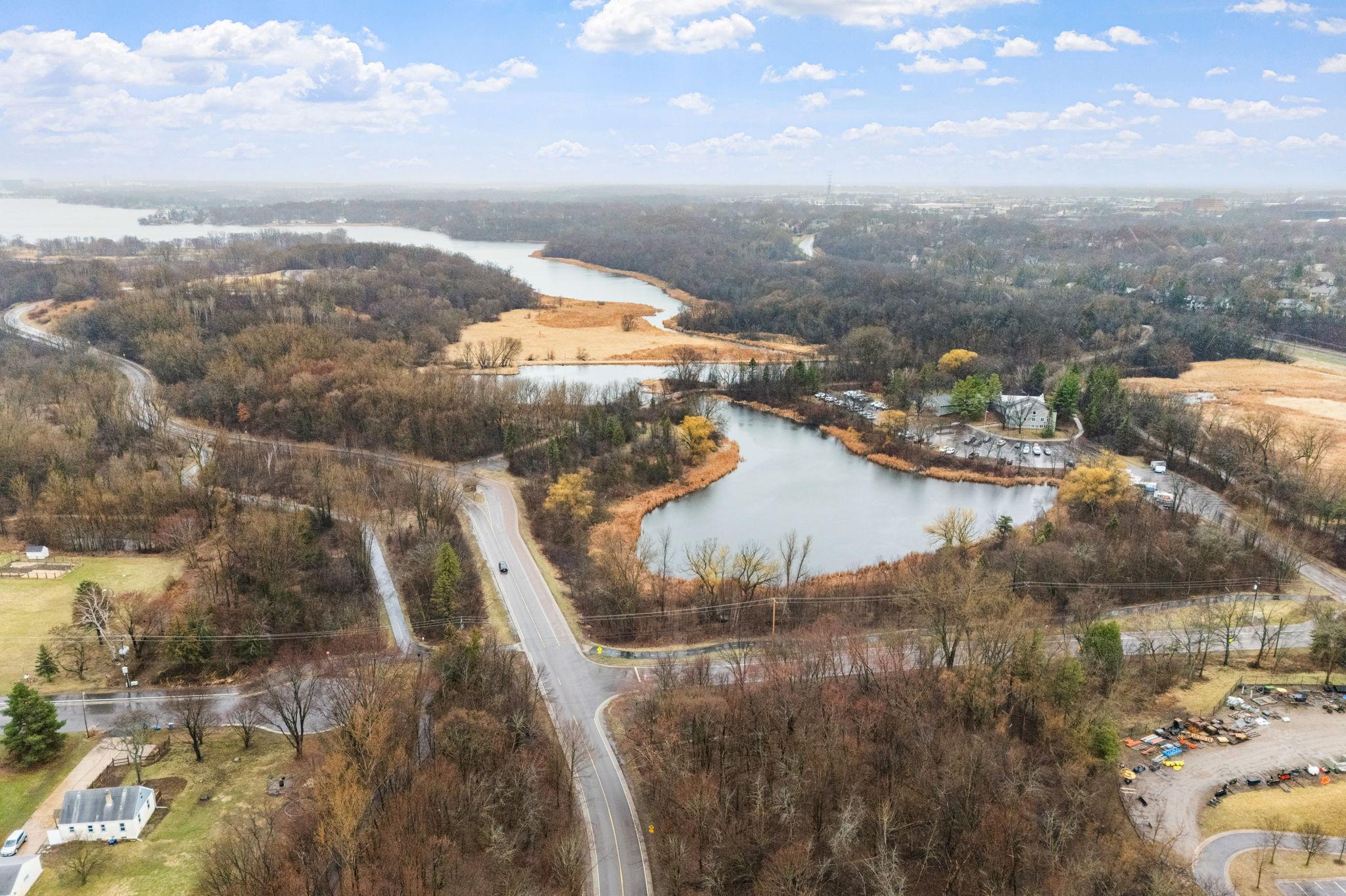 20-web-or-mls-12525 42nd Ave N-20.jpg