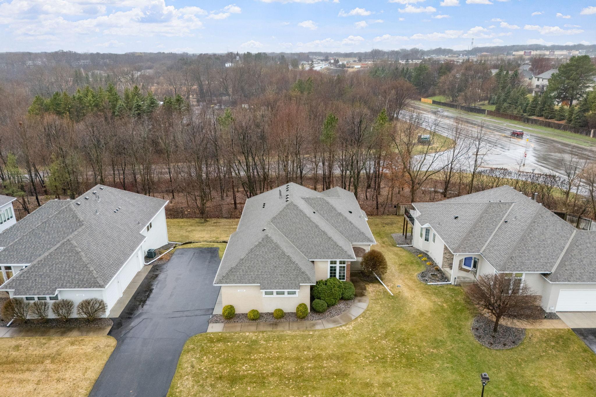 14-web-or-mls-12525 42nd Ave N-14.jpg