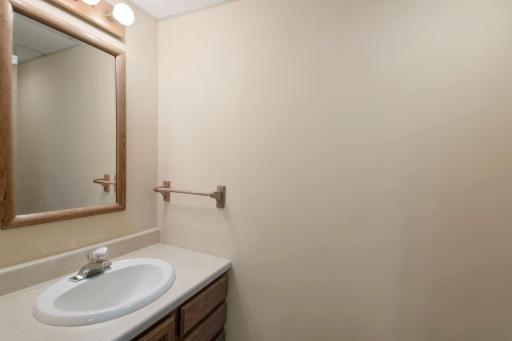 Lower level 1/2 bath