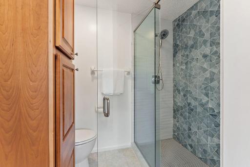 2454 Sandstone Place, Saint Paul, MN 55129