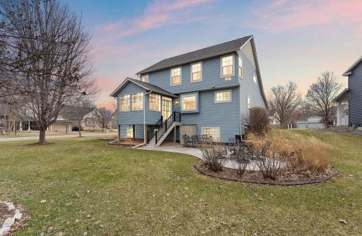 2454 Sandstone Place, Saint Paul, MN 55129