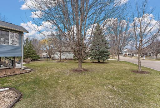 2454 Sandstone Place, Saint Paul, MN 55129