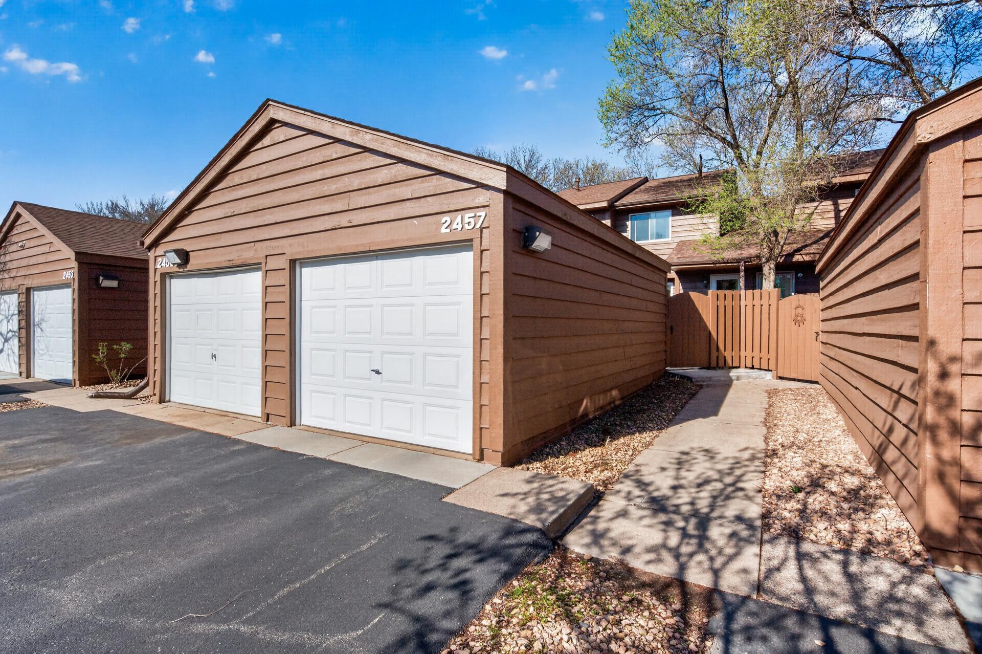 detached single stall garage