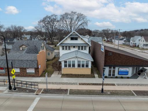 917 Broadway Avenue N, Rochester, MN 55906