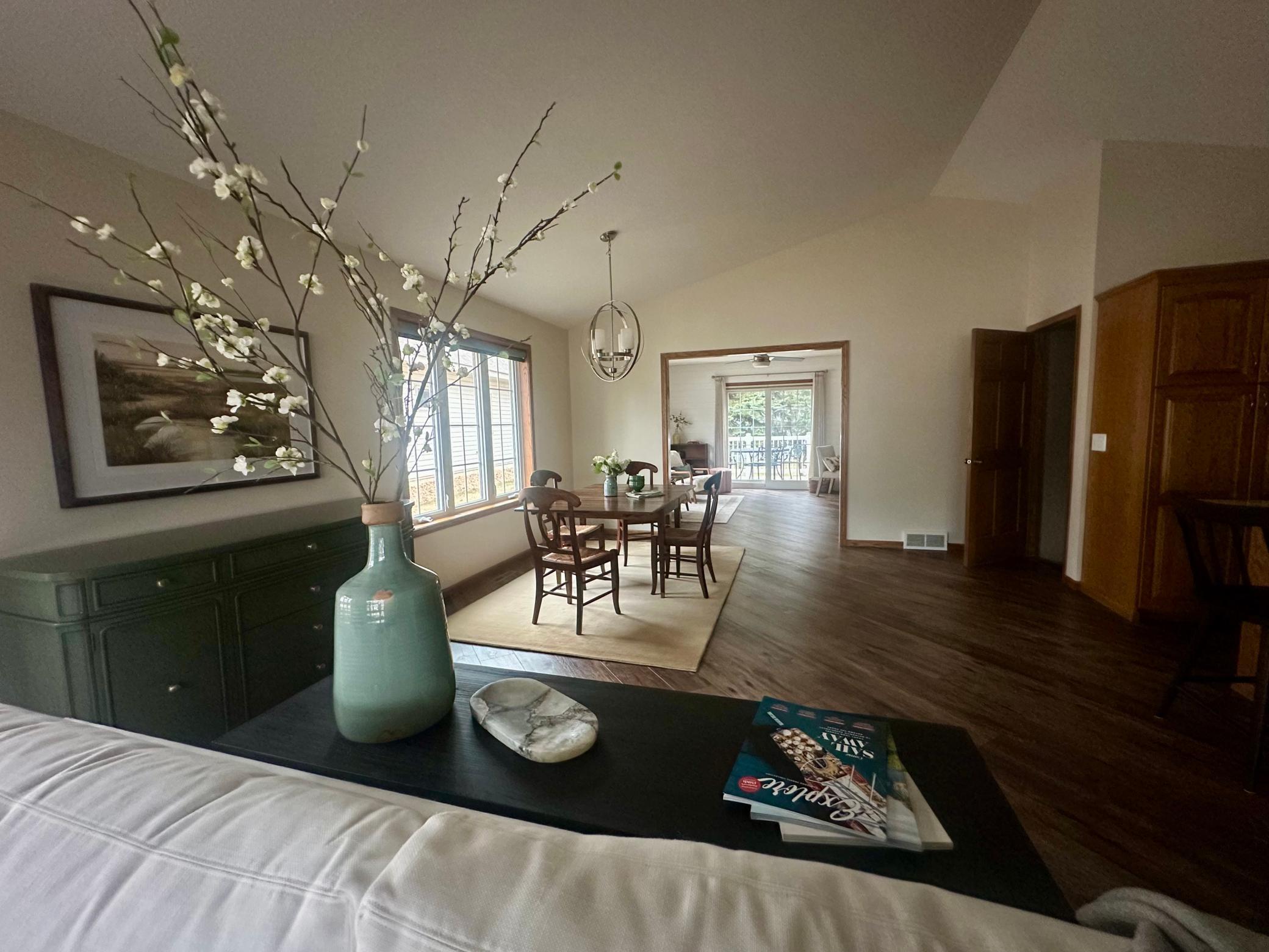 Open Concept: Living Room, Dining Room & Sunroom are adjacent to the Kitchen