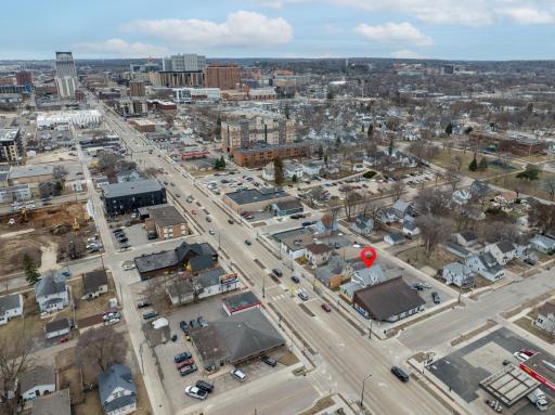 917 Broadway Avenue N, Rochester, MN 55906
