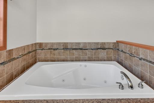 13242 Falcon Drive, Osakis, MN 56360
