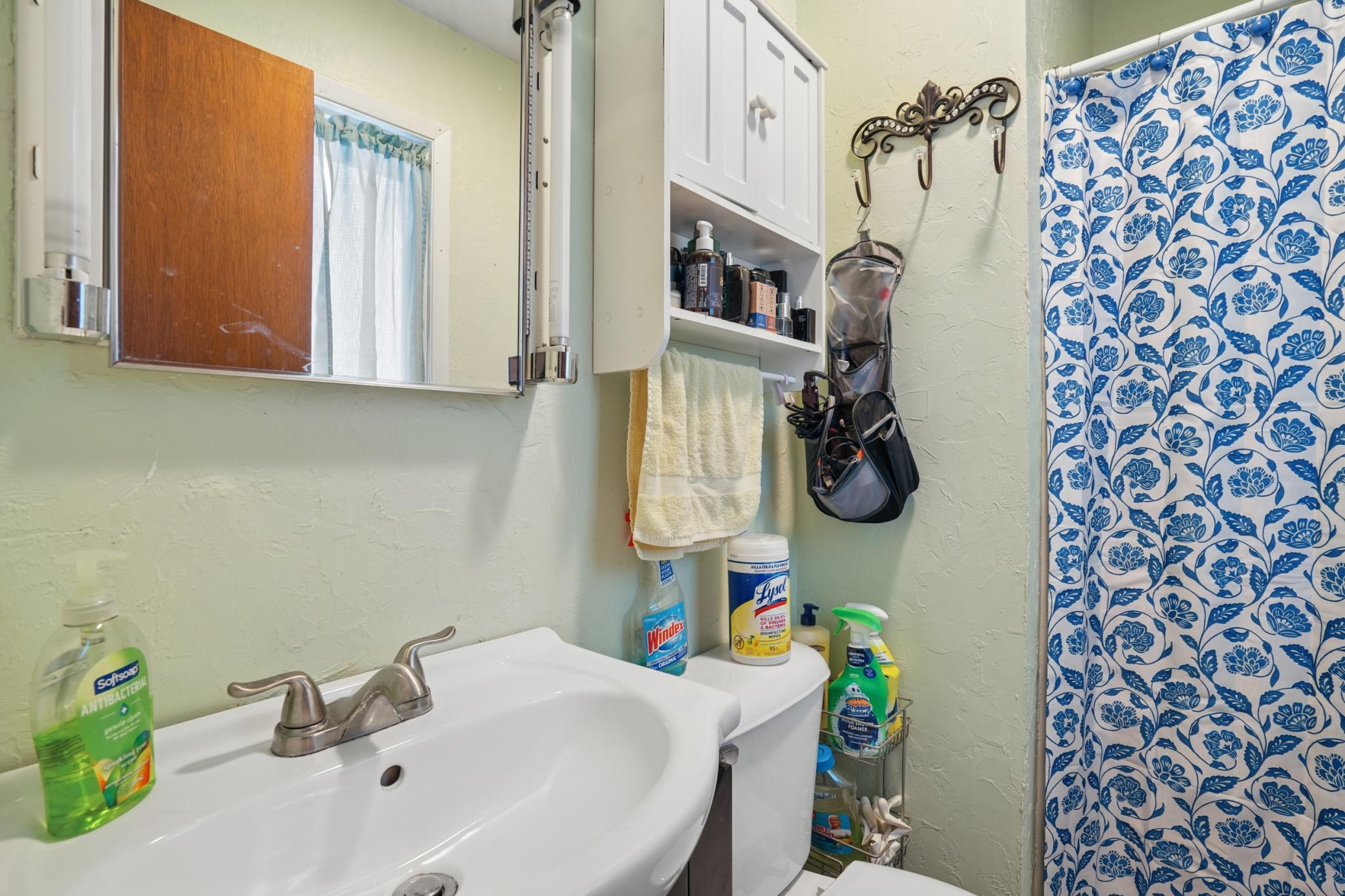 Bath 2.jpg