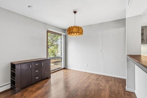 6115 Lincoln Drive, 152, Minneapolis, MN 55436