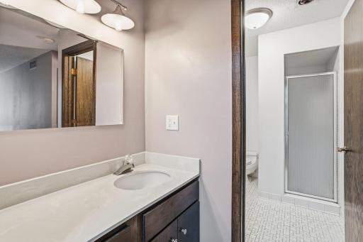 6115 Lincoln Drive, 152, Minneapolis, MN 55436
