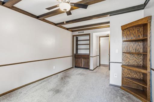 6115 Lincoln Drive, 152, Minneapolis, MN 55436