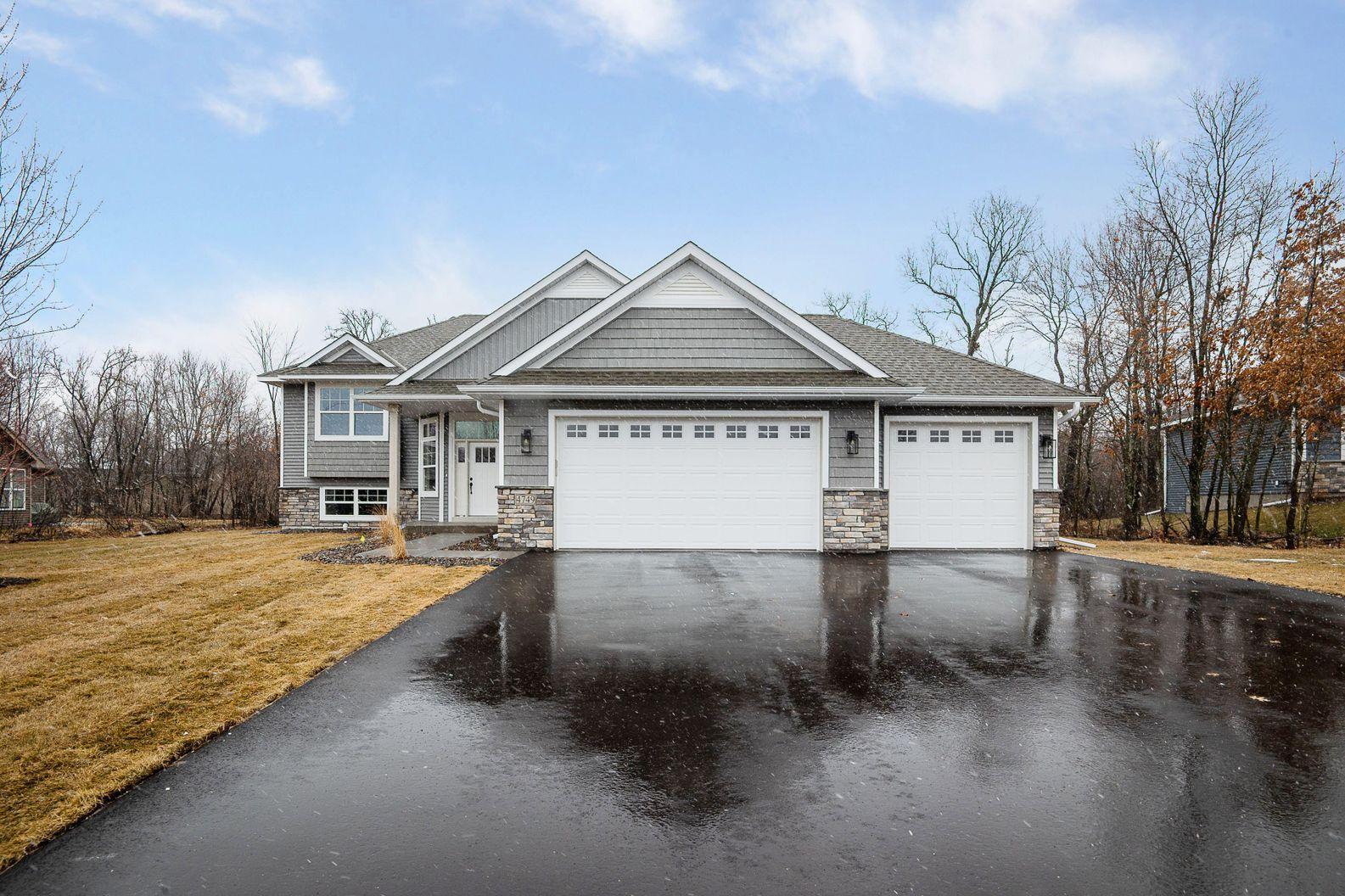 Photos are of a previous model home. Some features may vary.