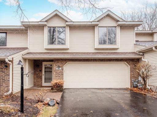 493 Sterling Street S, Saint Paul, MN 55119