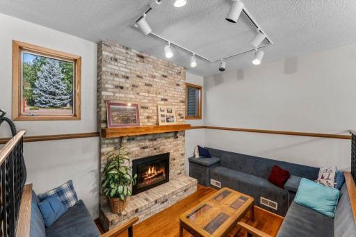493 Sterling Street S, Saint Paul, MN 55119