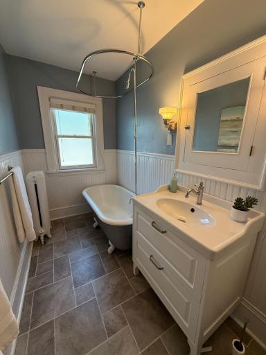 2006 Fremont Avenue S, Minneapolis, MN 55405