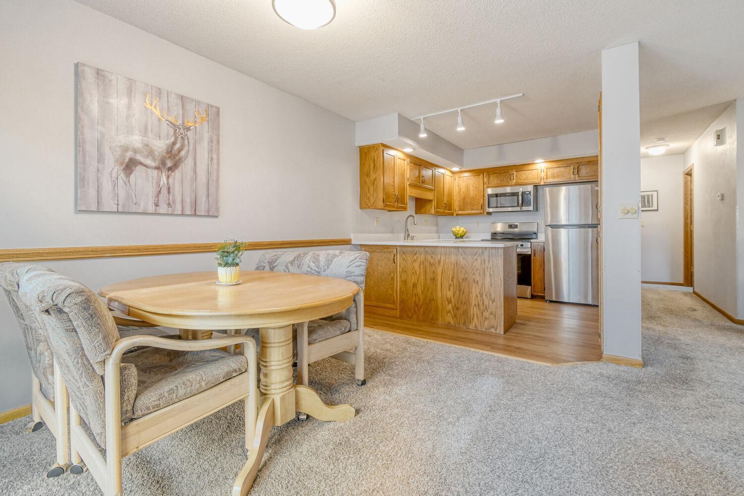 2333 Amberwood Drive - Web Quality - 005 - 05 Dining Room.jpg